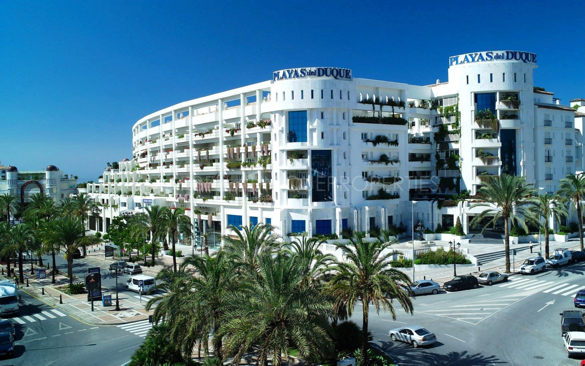 Luxury 3 bedroom apartment in Puerto Banus, Marbella