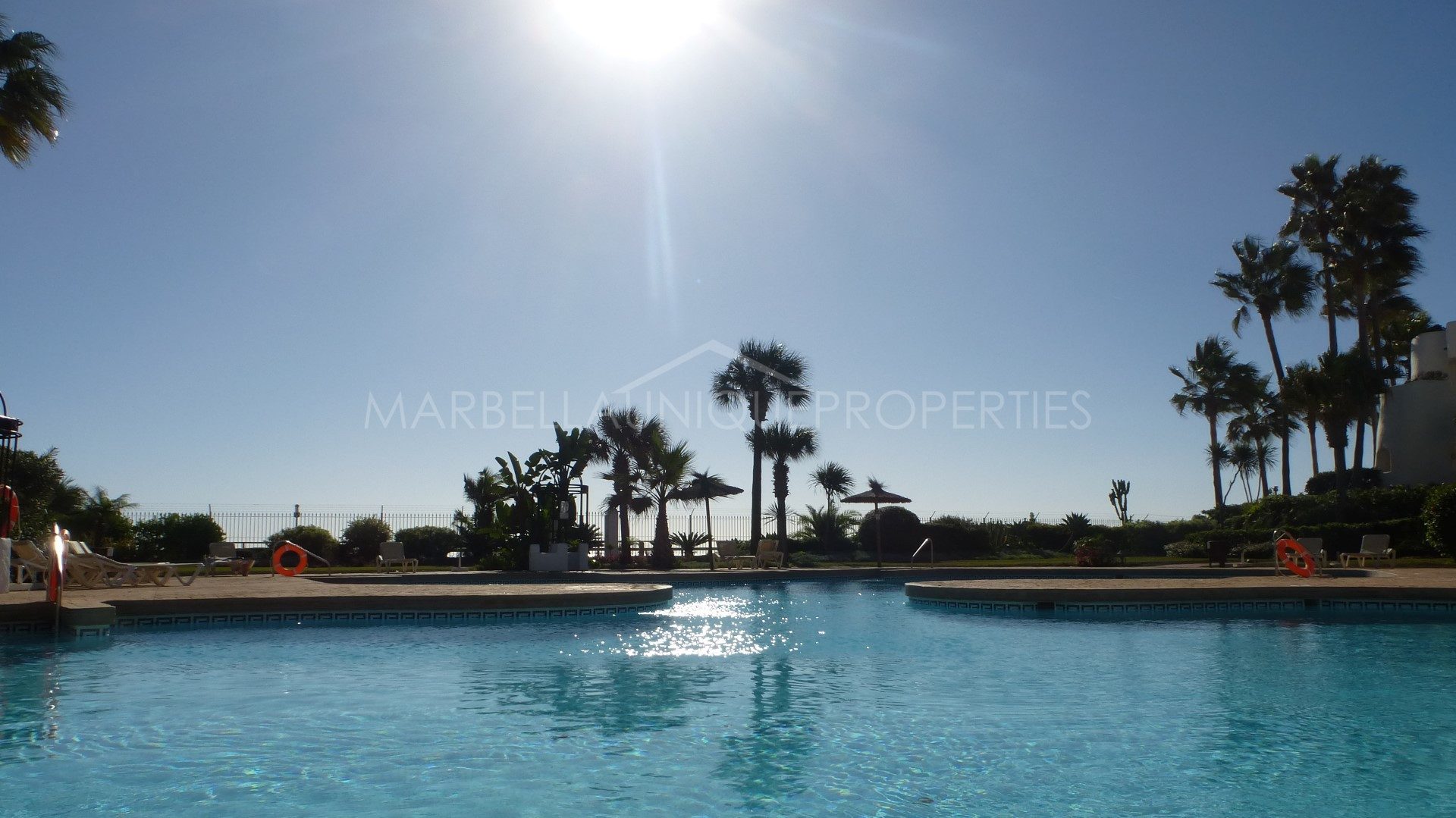 Spectacular 5 bedroom beachfront penthouse for sale in Ventura del Mar, Puerto Banus