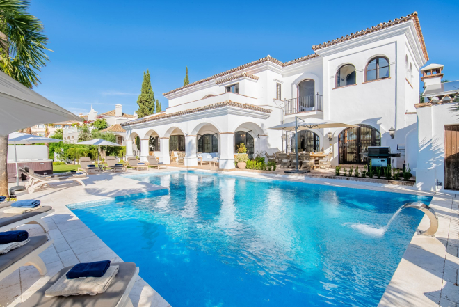 Villa for rent in Elviria, Marbella