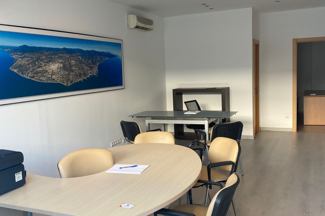 Ground floor commercial premises in Puerto Banus