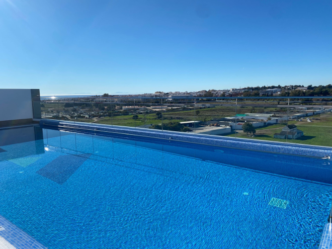 Brand new 3-bedroom apartment in Jardines de Guadaiza, Nueva Andalucía