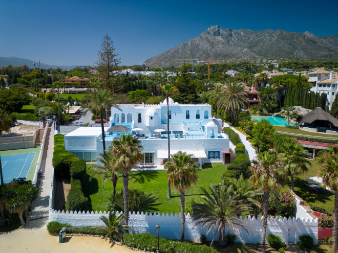 Marbellas finest frontline beach luxury residence in The Marbella Club 