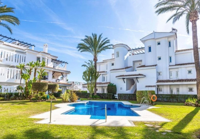 Encantadora casa adosada en Los Naranjos de Marbella, Nueva Andalucia