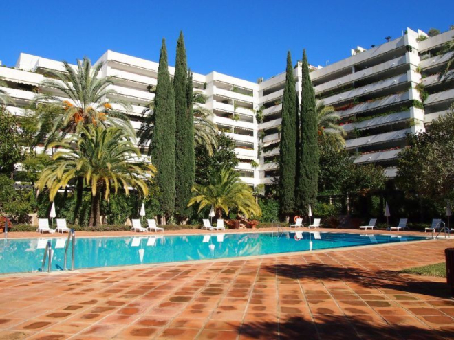 Lovely apartment for rent in Marbella town